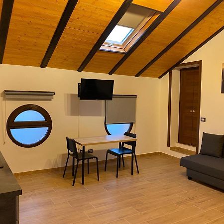 21House - Appartamento 2 Бусто-Арсизио Экстерьер фото